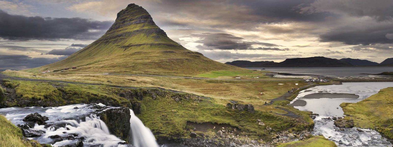 iceland kirkjufell sunset